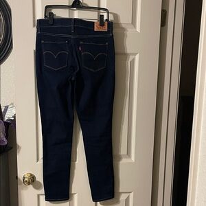 Levi's 311 Women's Levi’s Navy Skinny Jeans size 28